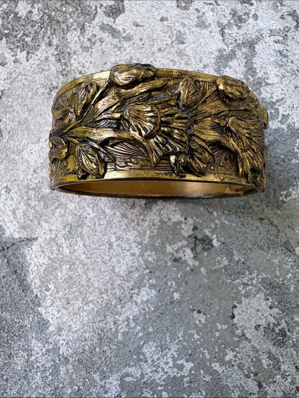 Victorian style Repousse floral hinged bangle